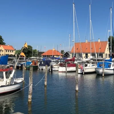 Puerto pesquero de la ciudad costera de Dragør